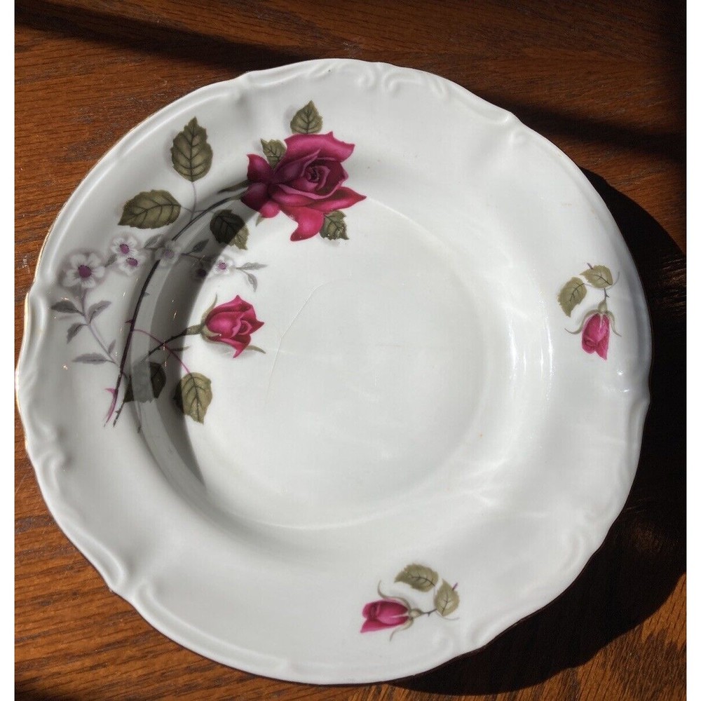 Chodziez Antique China Scalloped Bowl White With Red Roses Gold Trim 9 inches